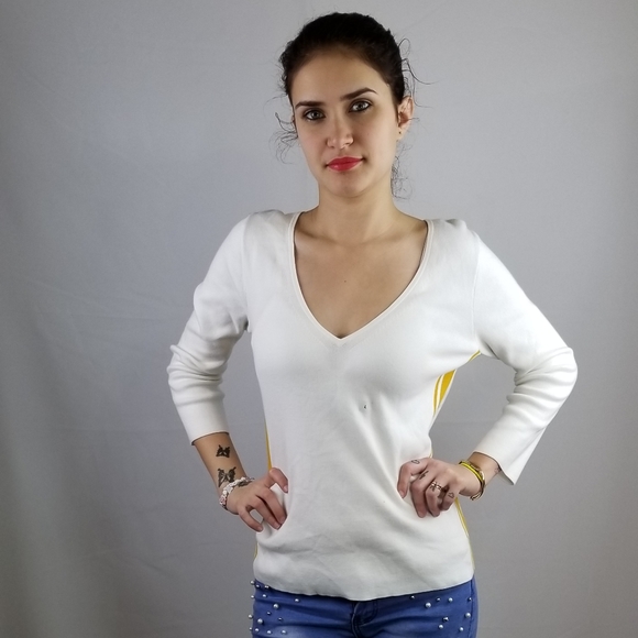 Express Sweater - Picture 1 of 4